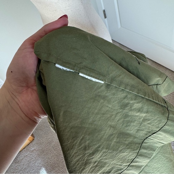 Michael Kors Butterfly-Embroidered Cargo Jacket Green Large - Picture 10 of 11